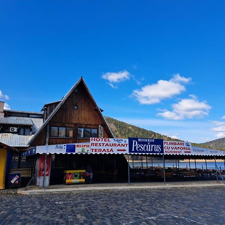 Hotel Pescarus Port Биказ Экстерьер фото