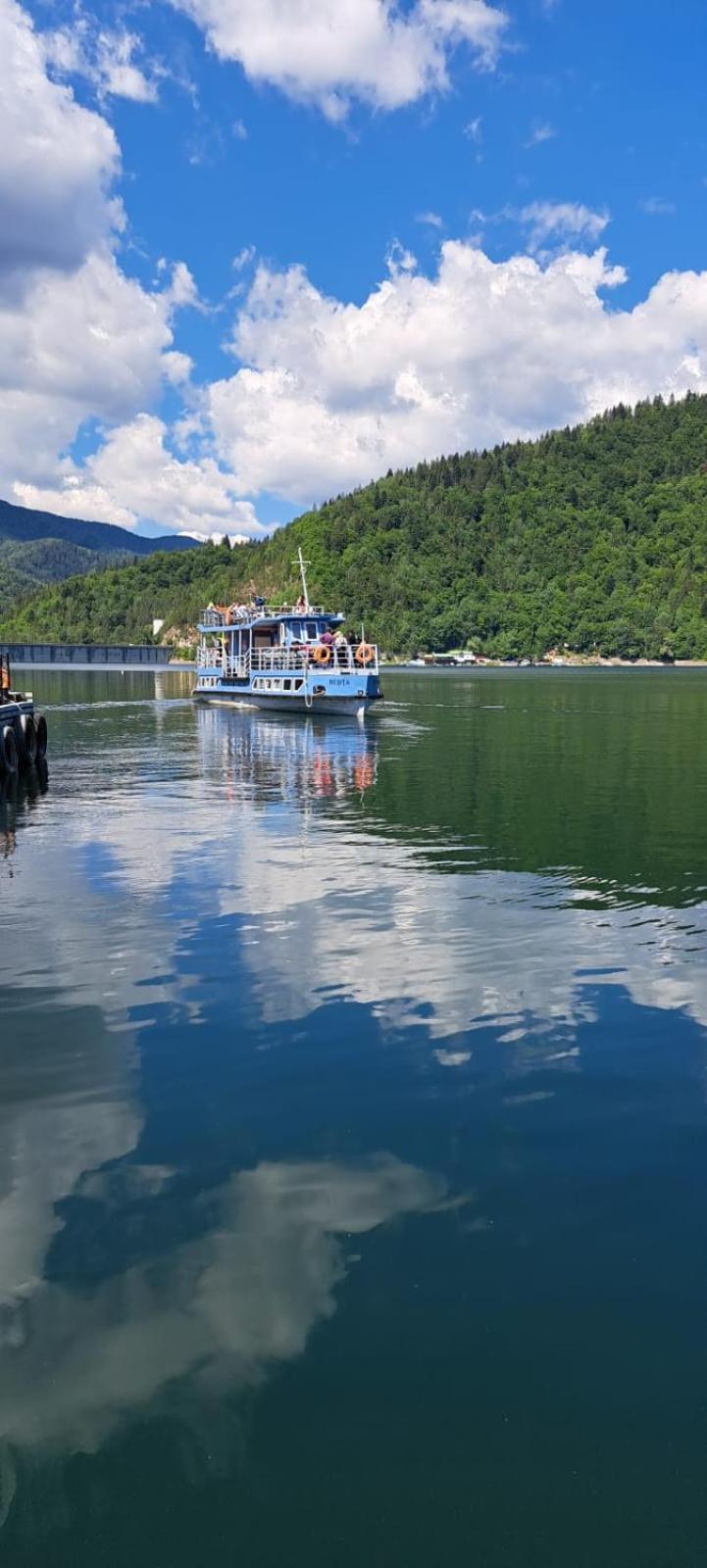 Hotel Pescarus Port Биказ Экстерьер фото